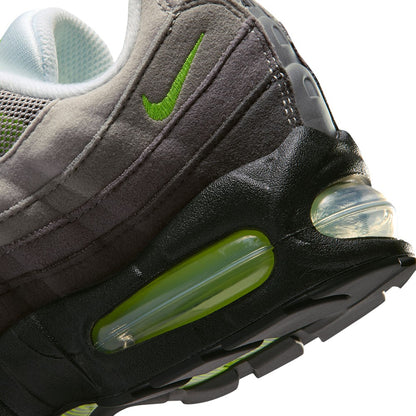 Nike Kids Nike Air Max 95 Sneakers in Black Color