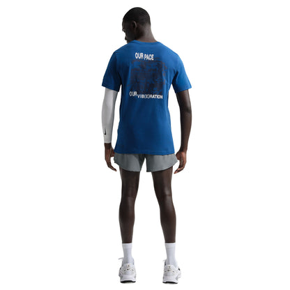 Nike M Df Stride 7In Bf Short in Grey Color