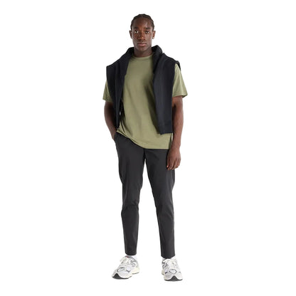 New Balance As Tapered Pant 30In Pants in Black Color