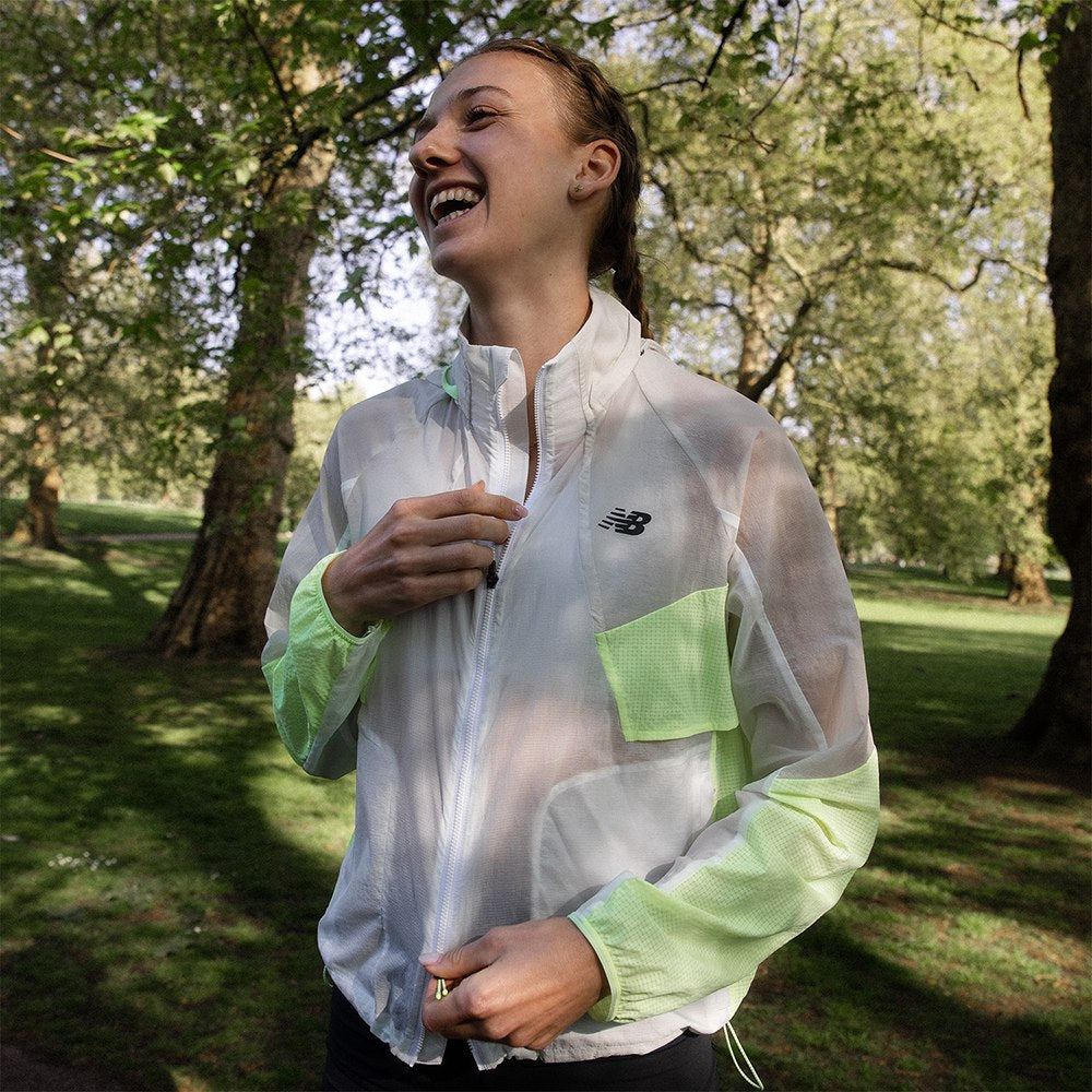 New Balance Rc Jacket Running Jackets in White Color