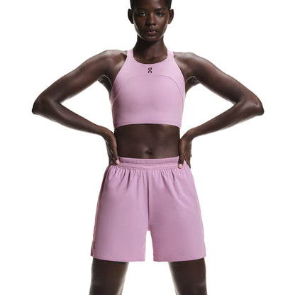 On W 5In Performance Shorts in Blue Color
