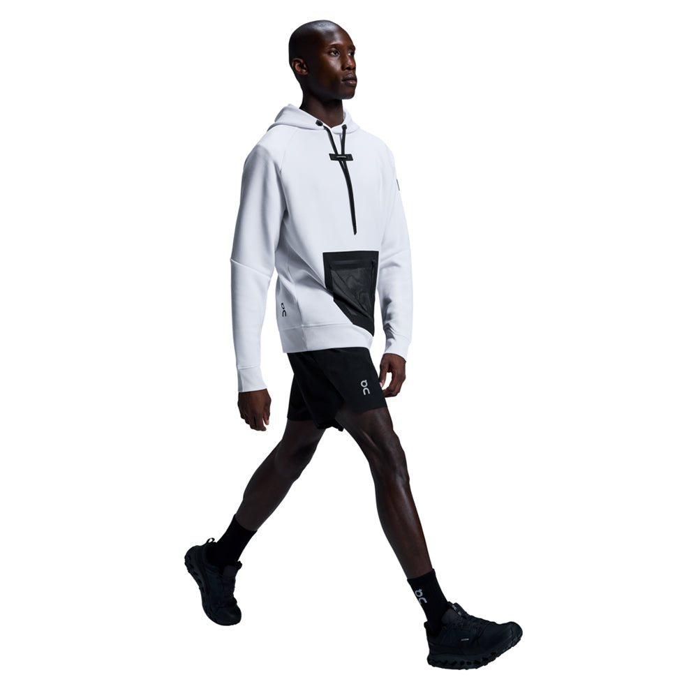 On 7In Core Shorts in Black Color
