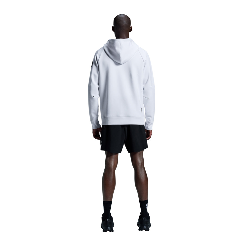 On 7In Core Shorts in Black Color
