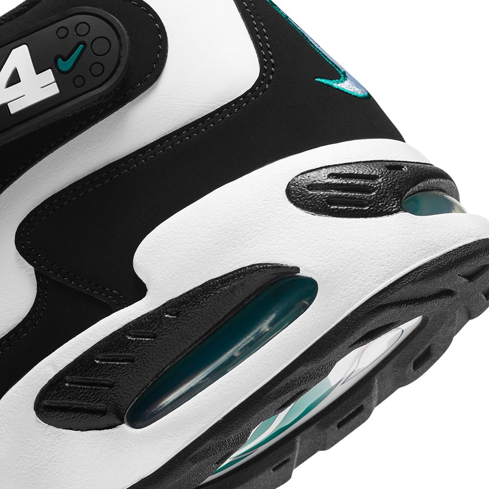 Nike Air Griffey Max 1 Sneakers in White Color