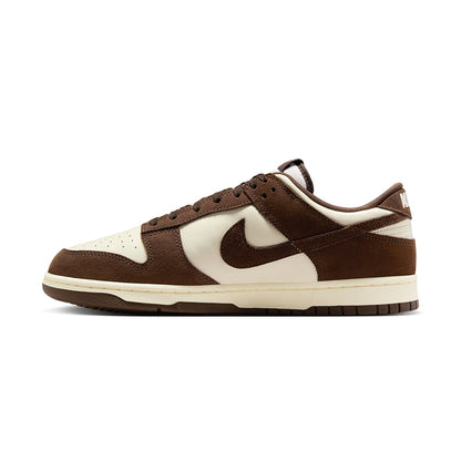 Nike Dunk Low retro SE Sneakers in Brown Color