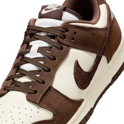 Nike Dunk Low retro SE Sneakers in Brown Color