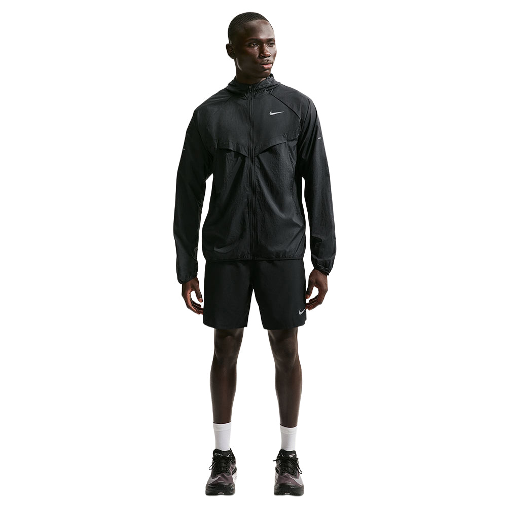 Nike M Stride Rpl UV Run Jckt Running Jackets in Black Color