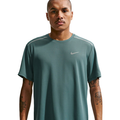 Nike M Miler Df UV Ss Run Top in Green Color