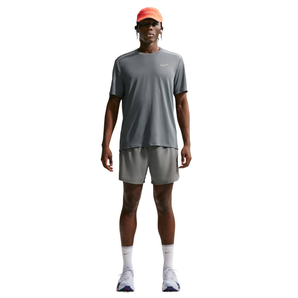Nike M Miler Df UV Ss Run Top in Grey Color