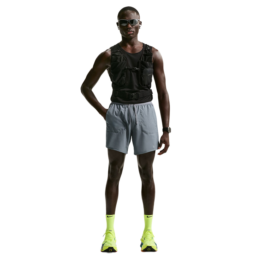Nike M Stride Df 7In 2In1 Run Shorts in Grey Color