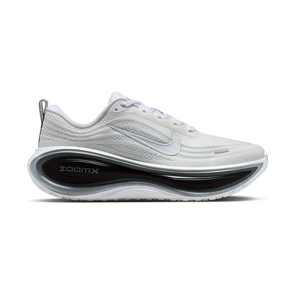 Nike M Vomero Plus Running Shoes in White Color
