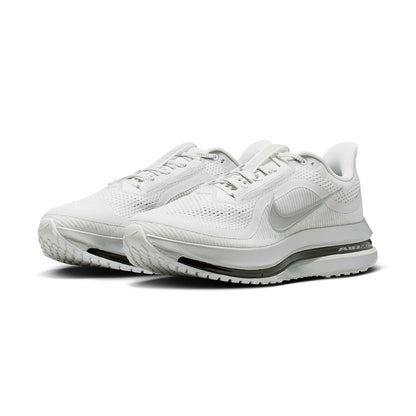 Nike M Pegasus Premium Rr Running Shoes in White Color