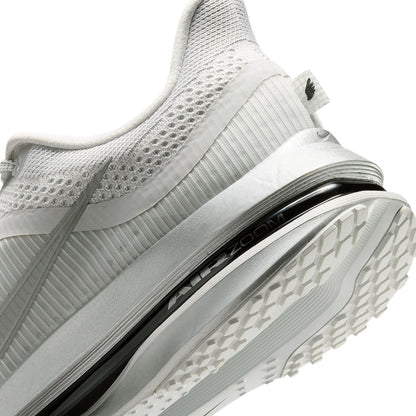 Nike M Pegasus Premium Rr Running Shoes in White Color