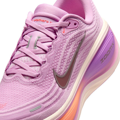 Nike W Vomero Plus Running Shoes in Pink Color