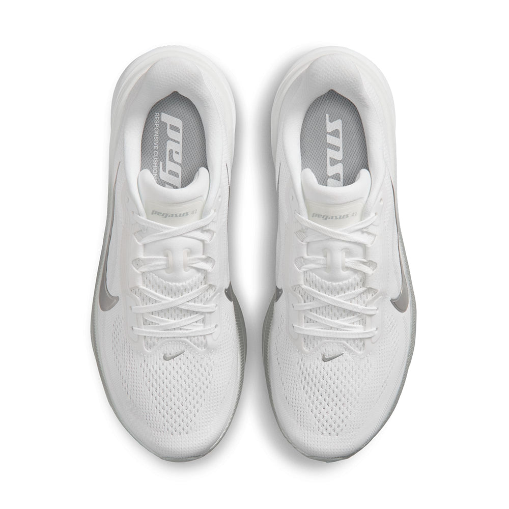Nike W Pegasus 42 Running Shoes in White Color