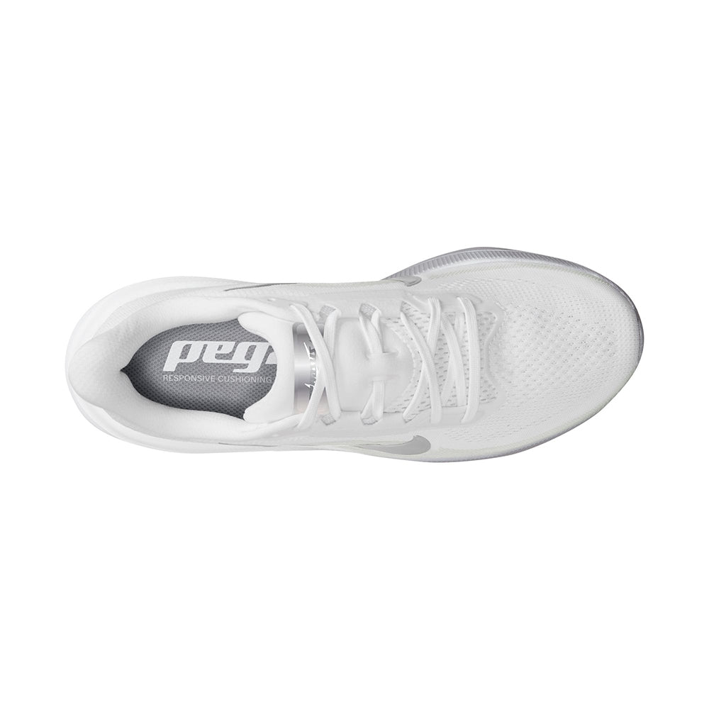 Nike W Pegasus 42 Running Shoes in White Color