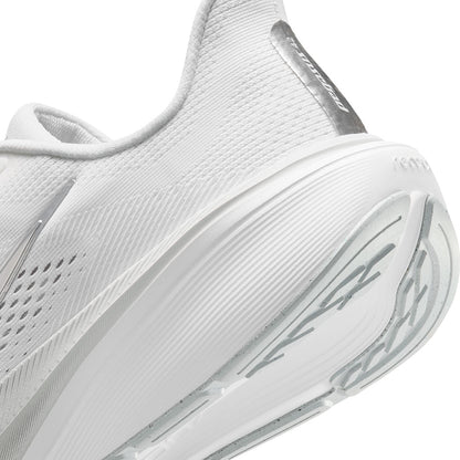 Nike W Pegasus 42 Running Shoes in White Color