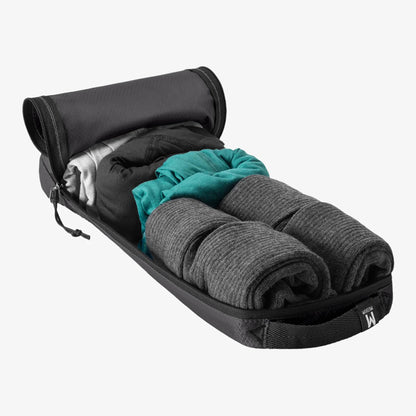 Eagle Creek Pack-It Reveal Slim St M Travel Accessories in Black Color