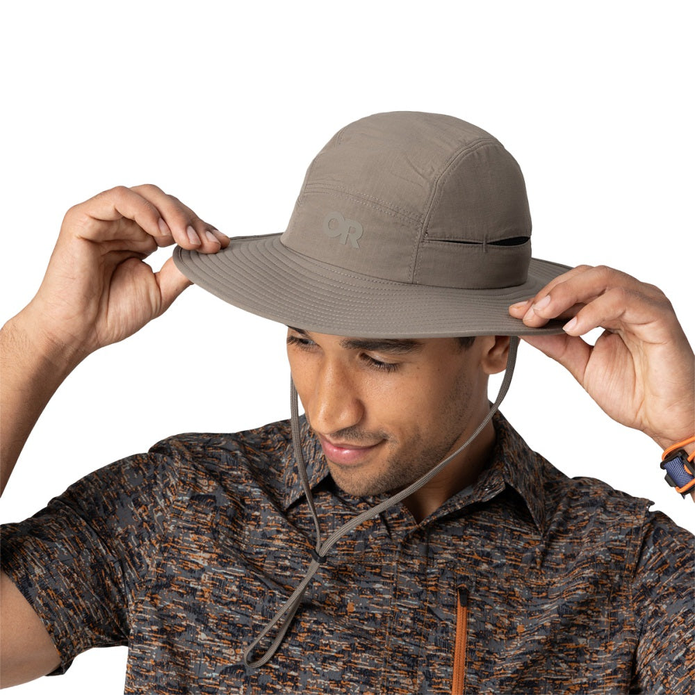 Outdoor Research Sunbriolet Sun Hat in Green Color