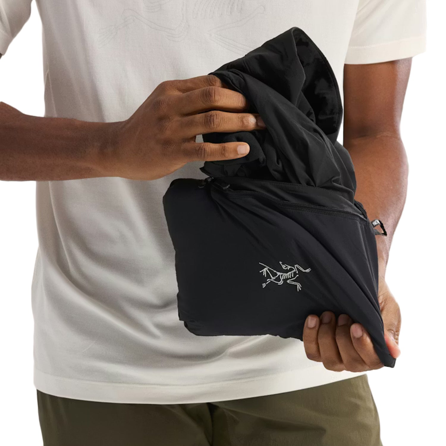 Arc'Teryx Atom SL Jacket M Midlayer in Black Color