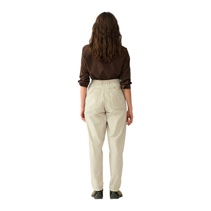 Hikerkind 8 Pocket Pant Shorts in White Color