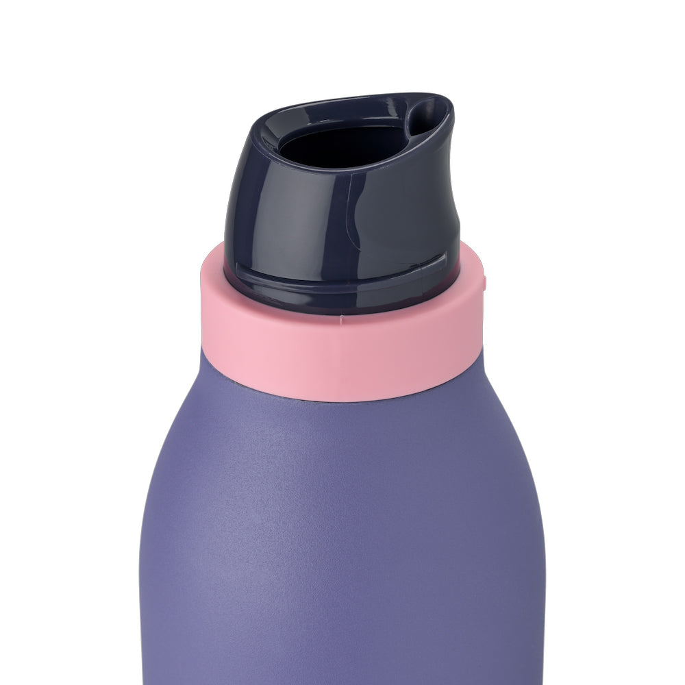 Owala 18Oz Freesip Twist Bottl Water Bottles in Blue Color