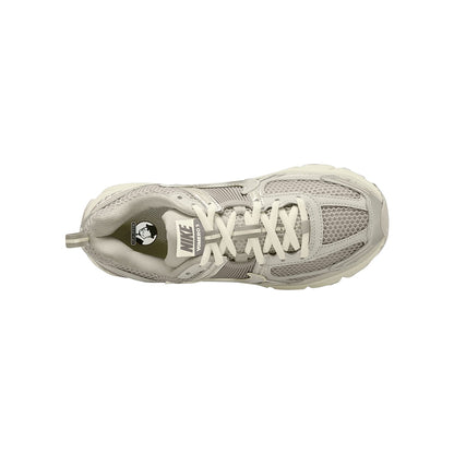 Nike Vomero 5 Sneakers in Khaki Color