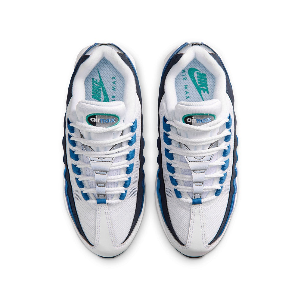 Nike Air Max 95 Bb Prm (Gs) Sneakers in Green Color