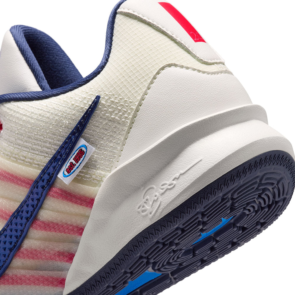 Nike Sabrina 3 Nrg Basketball Shoes in Khaki Color