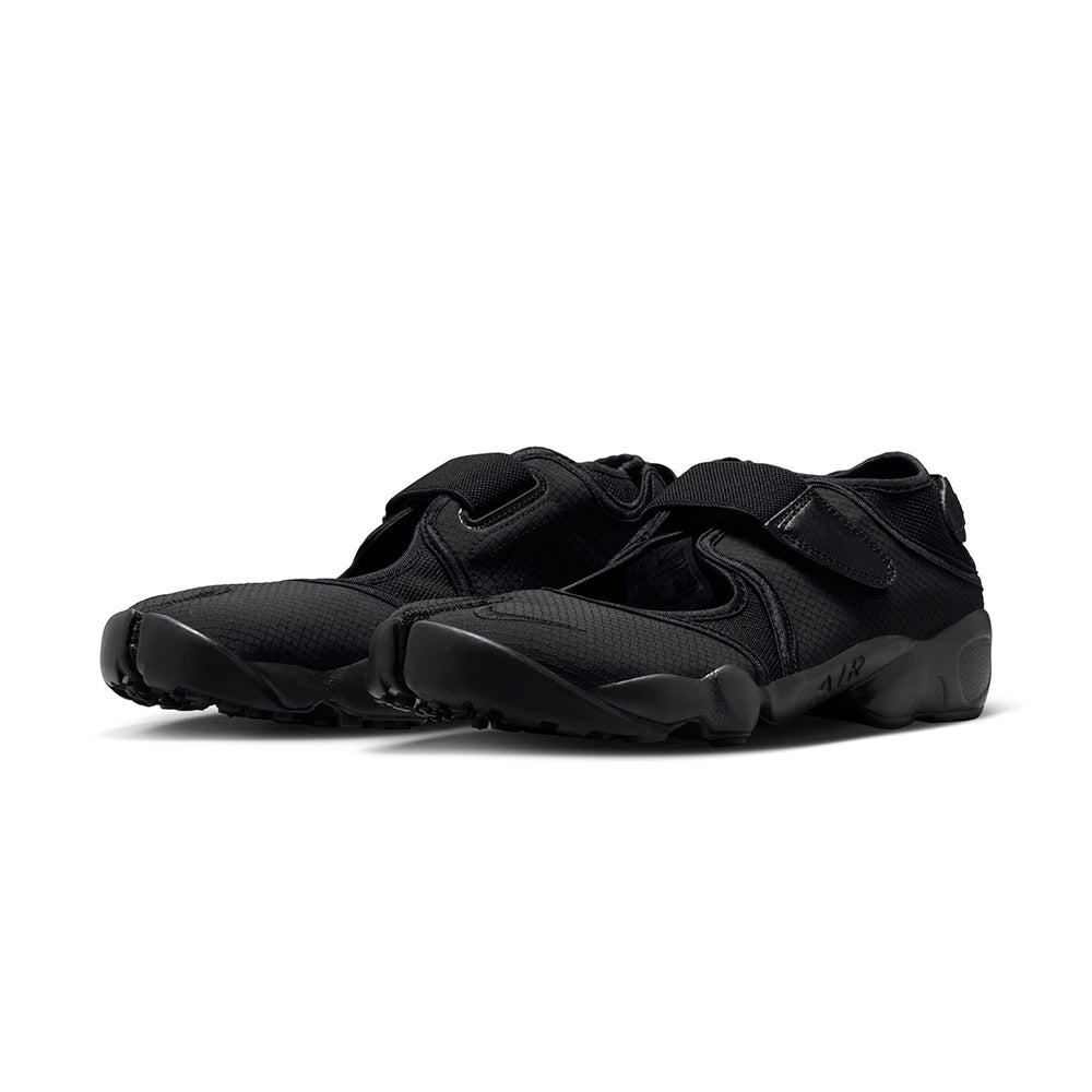 Nike Air Rift Breathe Sneakers in Black Color
