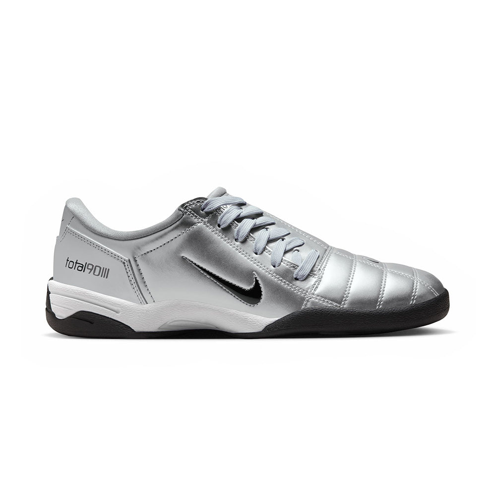 Nike Total 90 Sneakers in No Color
