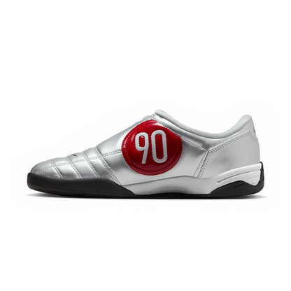 Nike Total 90 Sneakers in No Color