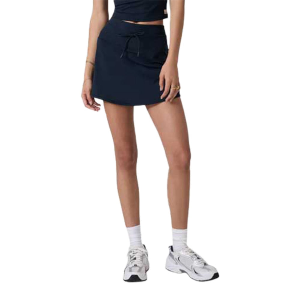 Vuori Daily Skirt 14.5 In Skirts in Grey Color
