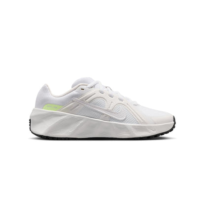 Nike City Response (Gs) Sneakers in White Color