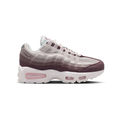 Nike Air Max 95 Sneakers in White Color