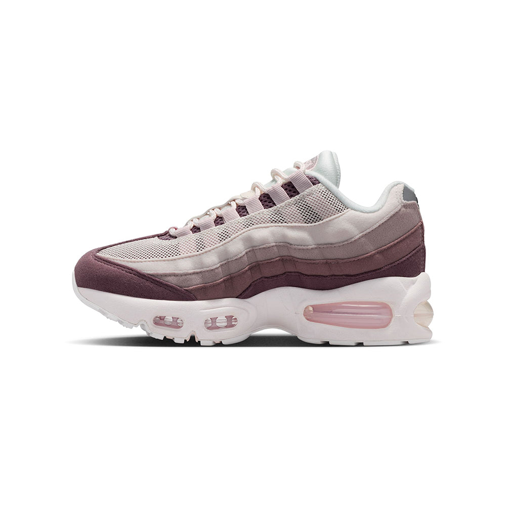 Nike Air Max 95 Sneakers in White Color