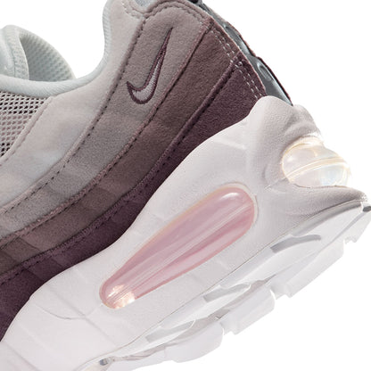 Nike Air Max 95 Sneakers in White Color