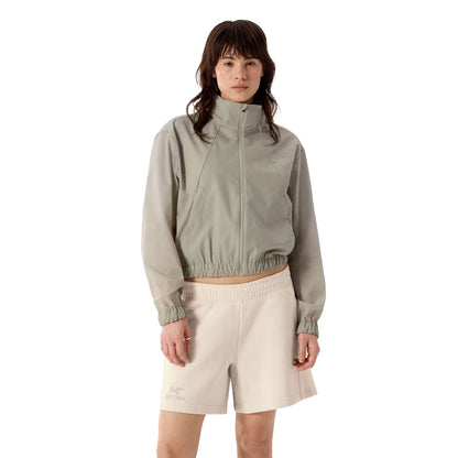Arc'Teryx Naya Cropped Stowhood W Midlayer in Brown Color