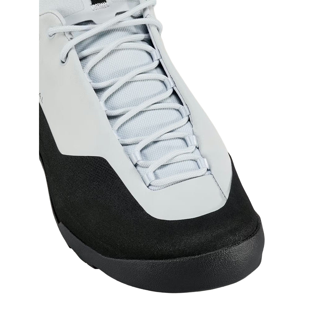 Arc'Teryx Konseal Womens Boots in No Color