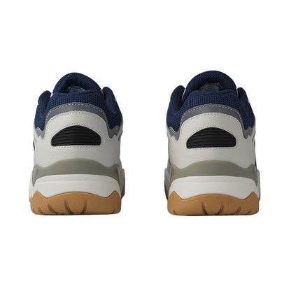 Karhu Fusion Xt Sneakers in White Color