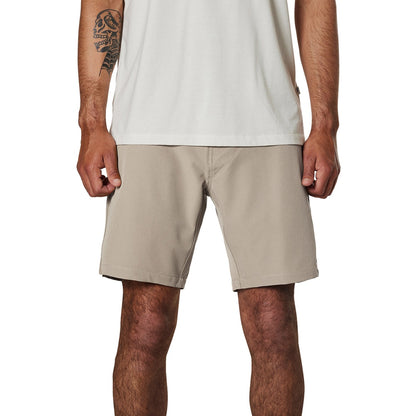 Katin Otg Wanderer Hybrid Shrt Shorts in Khaki Color