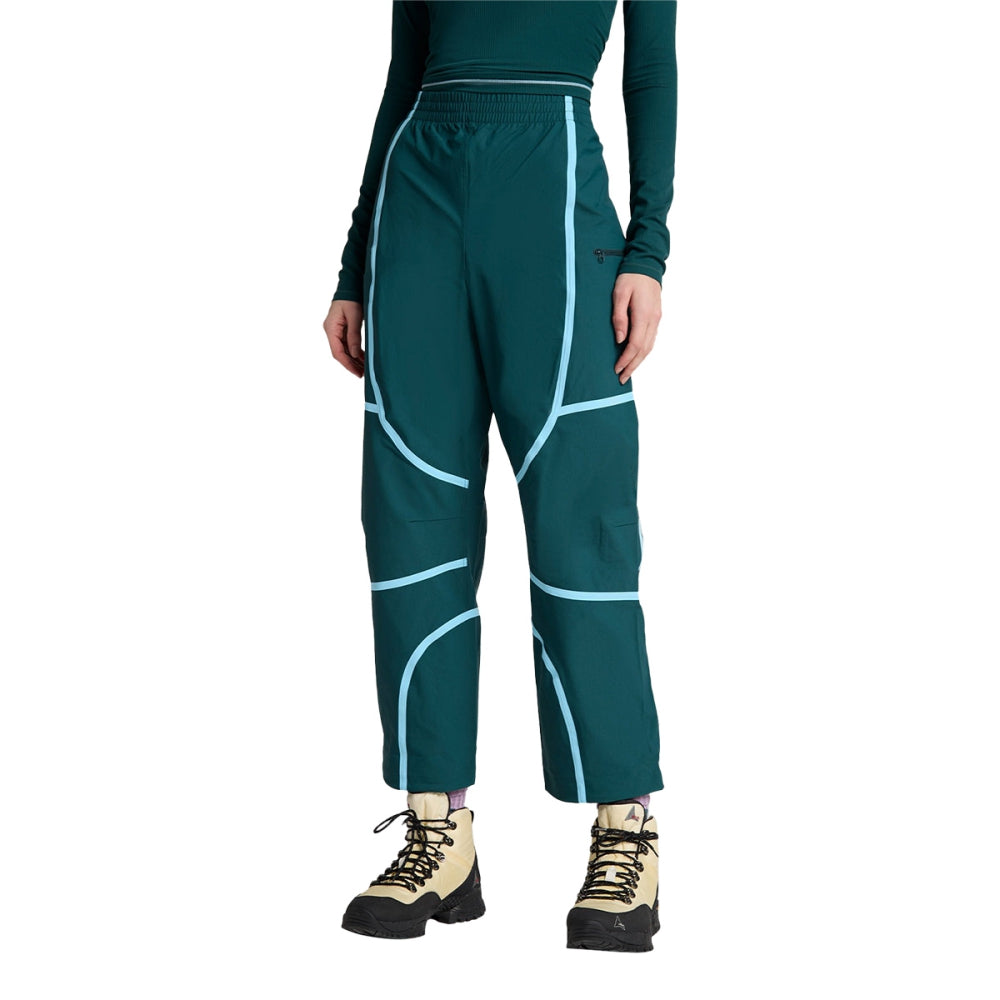 Seniq Tectonic Pant in Green Color