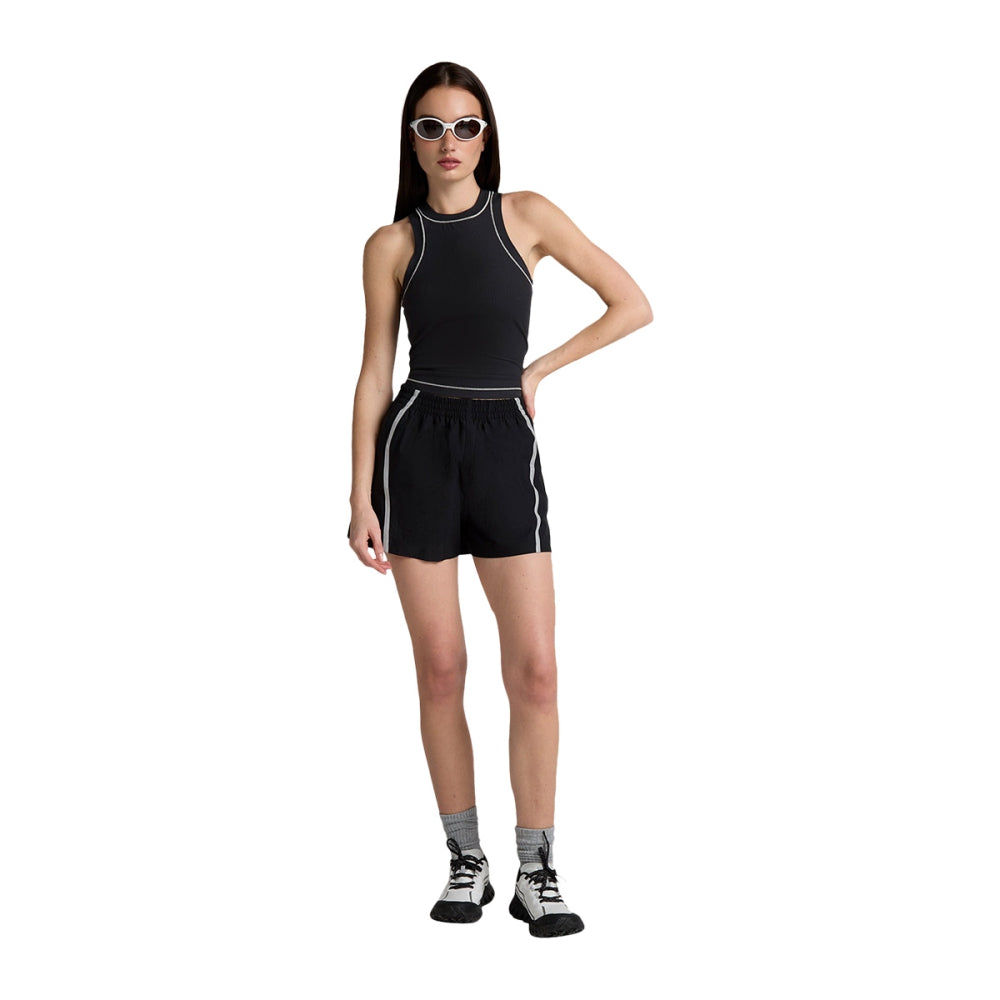 Seniq Tectonic Short in Black Color