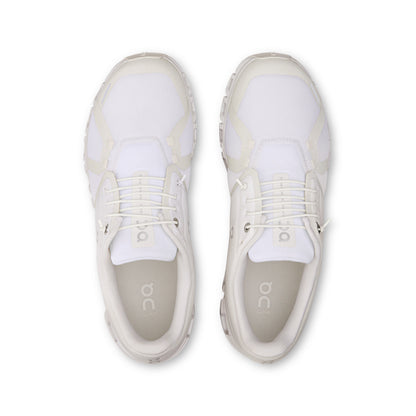 On Cloud 6 Wide Men Sneakers in White Color