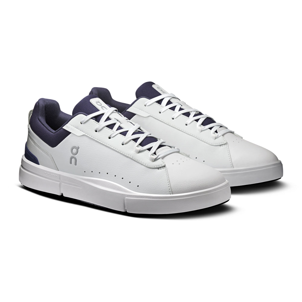 On The Roger Advantage M Sneakers in White Color