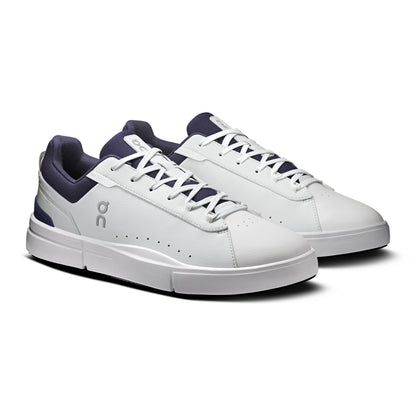 On The Roger Advantage M Sneakers in White Color