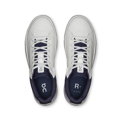 On The Roger Advantage M Sneakers in White Color