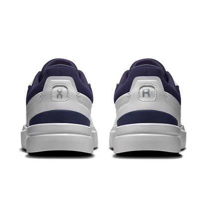 On The Roger Advantage M Sneakers in White Color