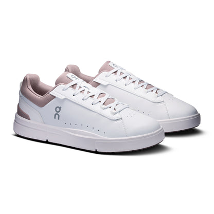 On The Roger Advantage W Sneakers in White Color