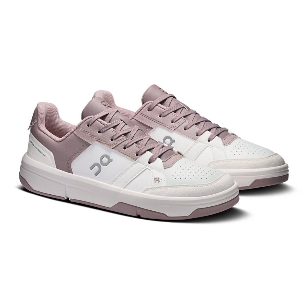On The Roger Clubhouse Tennis Shoes in White Color